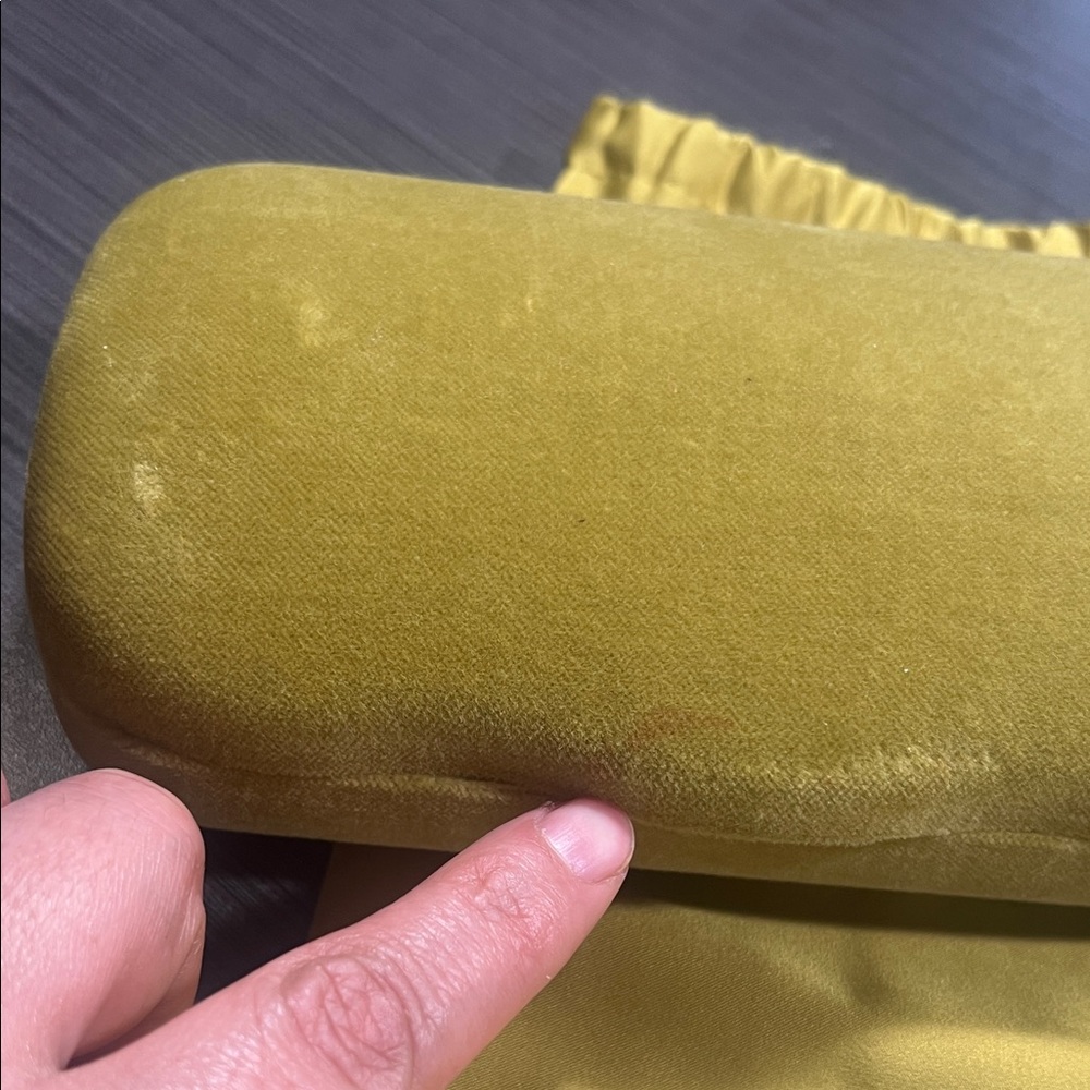 Gucci Black Sunglasses with Yellow Case - Picture 10 of 12